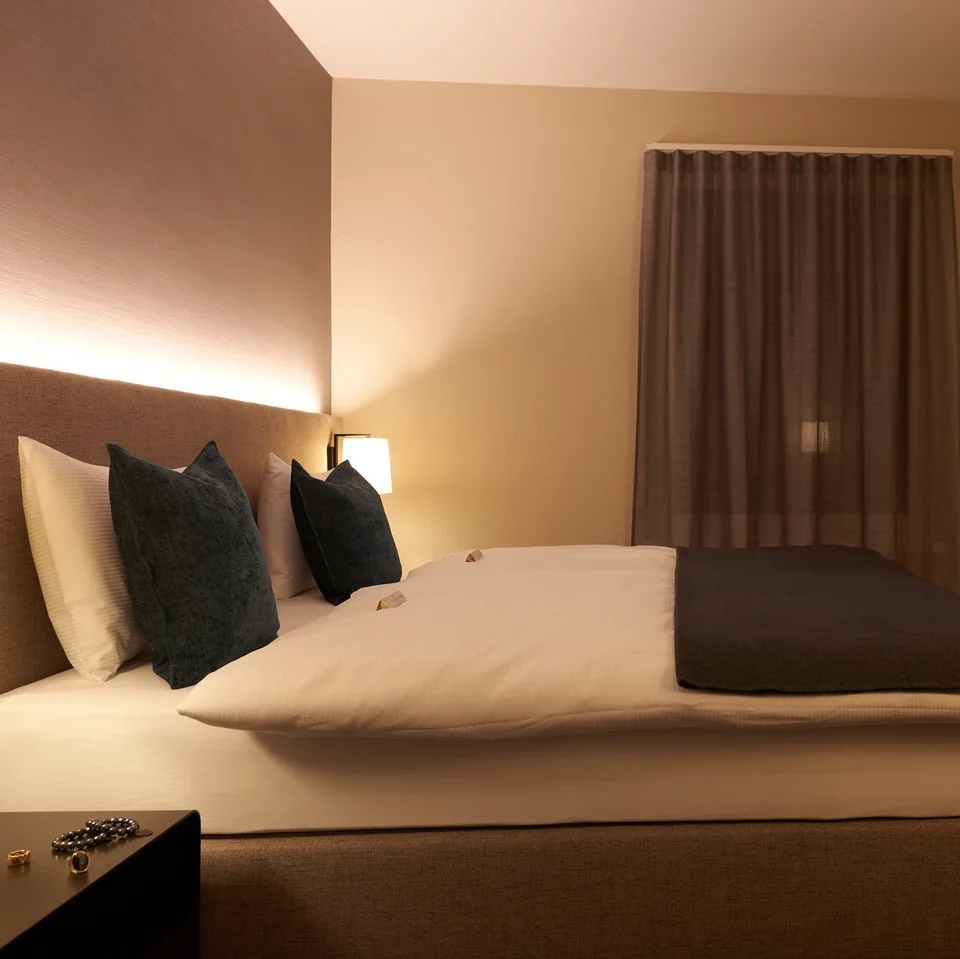 2-Zimmer Apartment möbliert und neu renoviert in Zürich Oerlikon