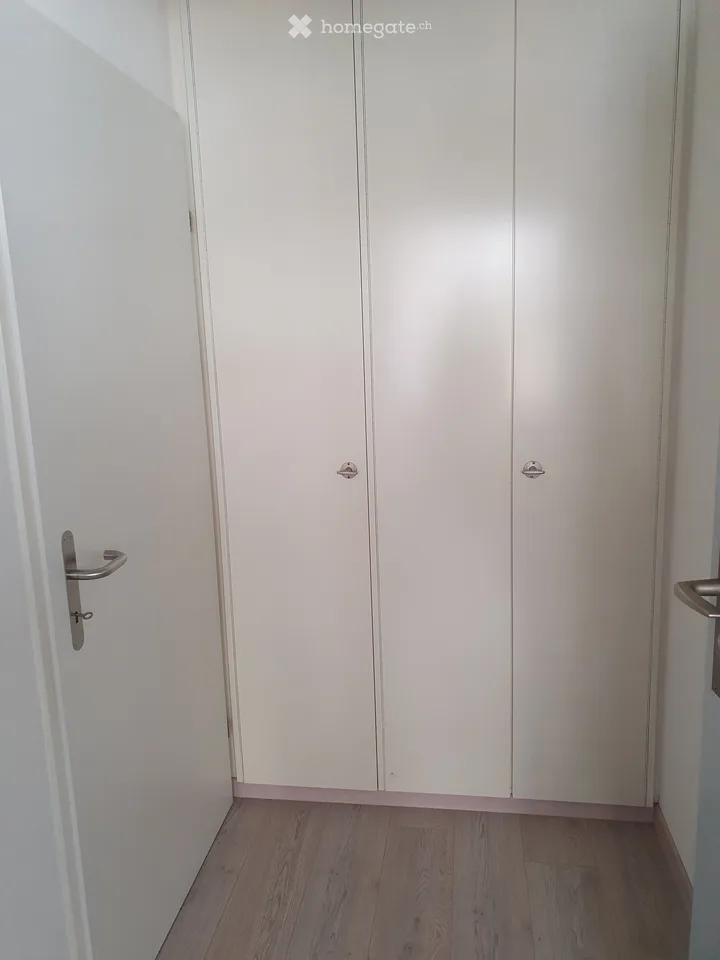 Bright 1.5-room apartment for rent on the second floor