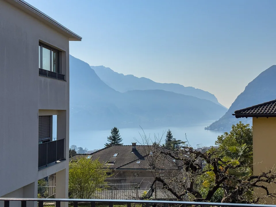 Appartement moderne de 3,5 pièces avec vue sur le lac, nouvellement construit à Massagno