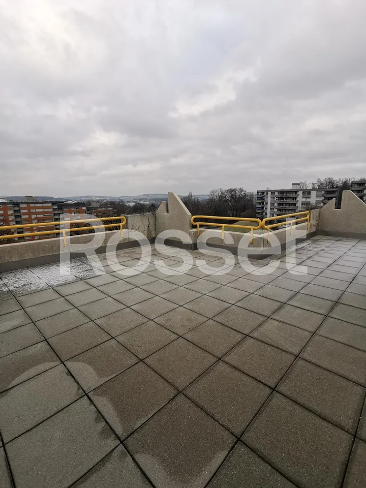 Magnifique appartement en attique d'env. 128 m² au 5ème étage