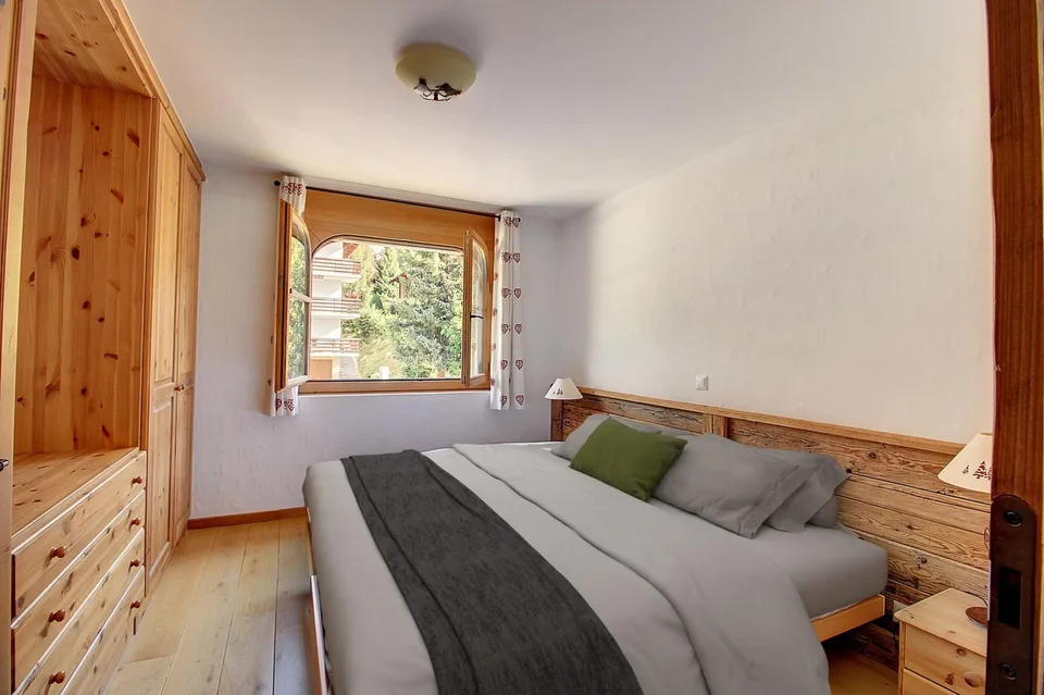 Duplex mit 5.5 Zimmern, Balkon und Panoramablick in einer Zweitwohnung