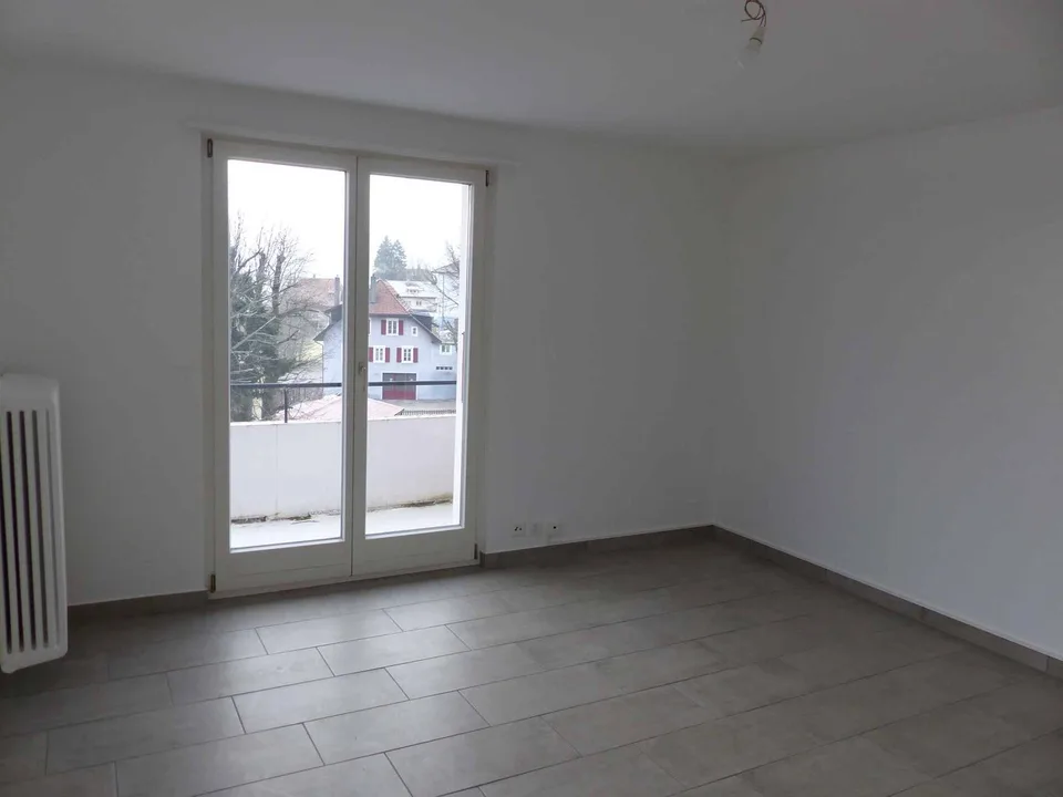 Wohnung mit 3.5 Zimmern, 2. Etage, Rue France 14