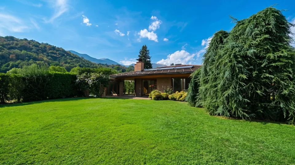 Origlio - Villa indipendente con grande terreno e privacy