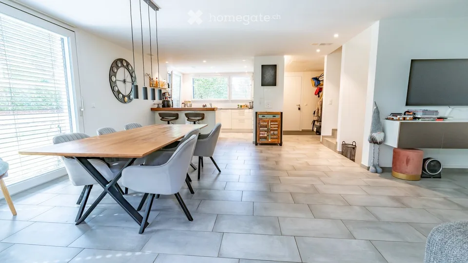 Modern 6-room semi-detached house in Zunzgen