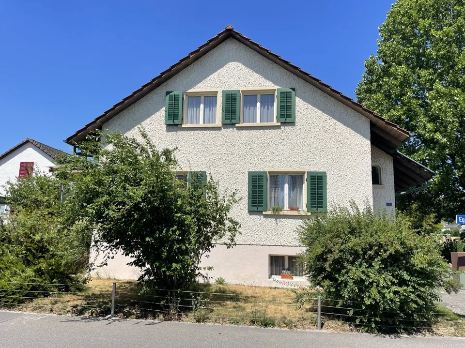 Maison mitoyenne pour deux familles ou générations