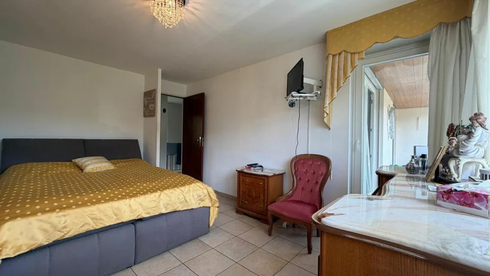 5½-Zimmer-Doppelhaushälfte mit sonnigem Garten an begehrter Wohnlage