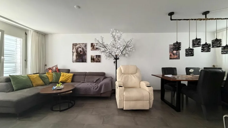 5½-Zimmer-Doppelhaushälfte mit sonnigem Garten an begehrter Wohnlage