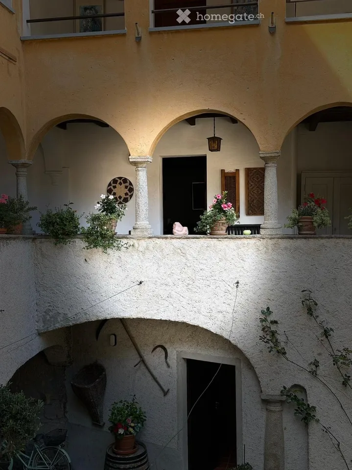 Appartamento arredato di 1,5 locali in edificio storico a Caslano