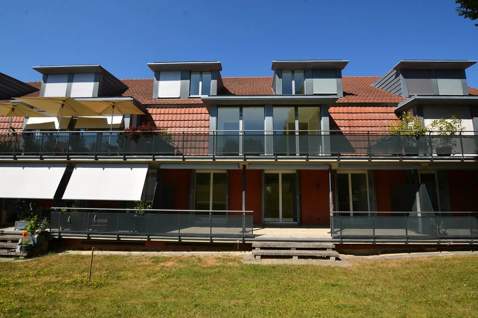 3.5-Zimmer-Gartenwohnungen - viel Privatsphäre und exklusiver Garte...