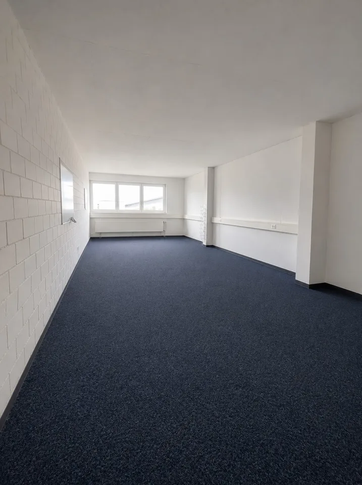 helle Bürofläche zu vermieten