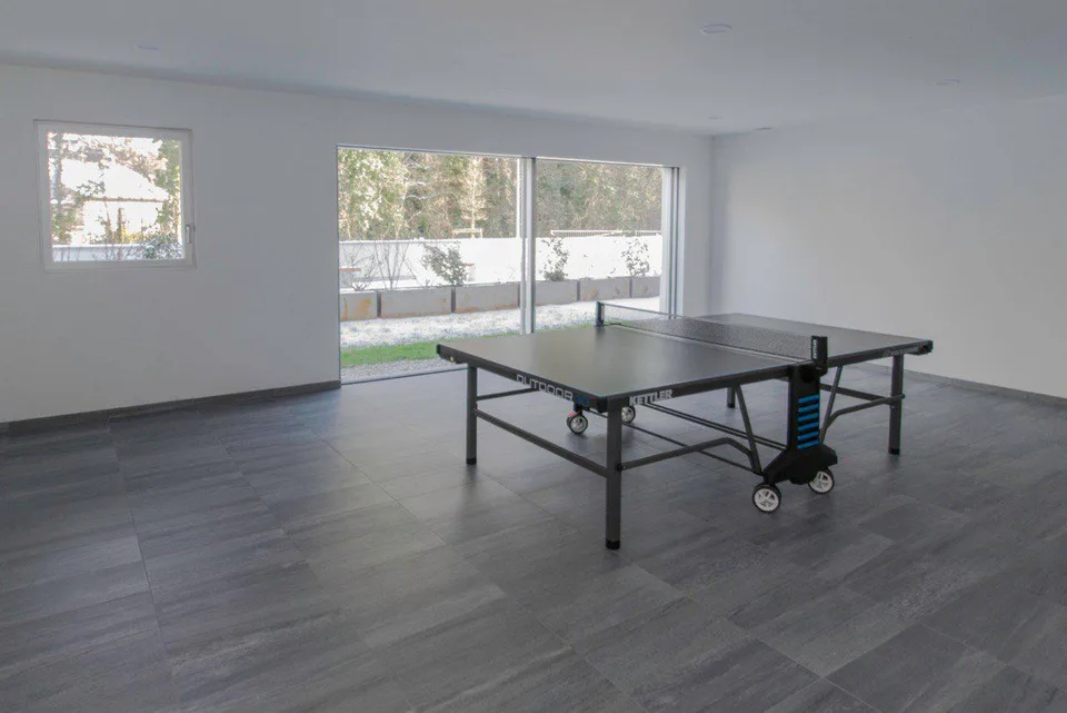 High-standard studio in the heart of Nyon, calm and just two steps from the train station.
