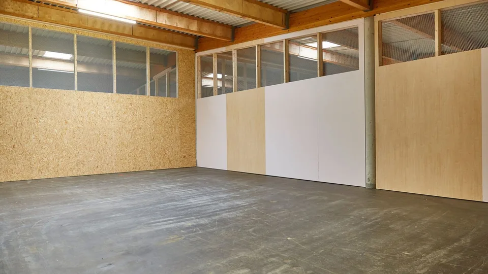 71 m2 Lagerraum mieten am Stadtrand von Zürich