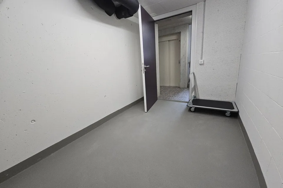 Locali di stoccaggio 17.8m2 - semplici, moderni e asciutti