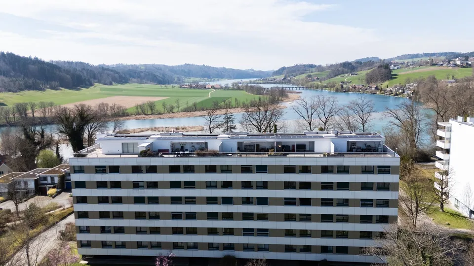 Appartamento angolare moderno con stile e vista panoramica