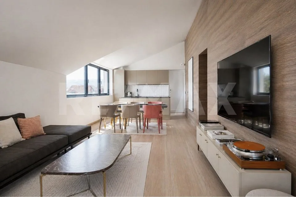 PROMOTION EN VENTE SUR PLAN  LOT B5, APPARTEMENT 4,5 PIÈCES AVEC LOGGIA