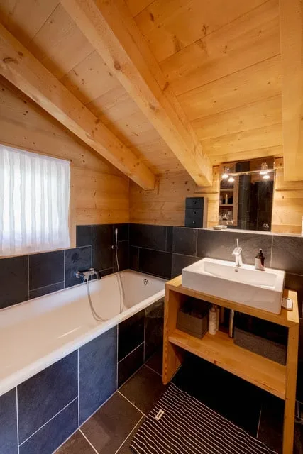 Chalet de 4.5 pièces à louer à Sarreyer, Valais