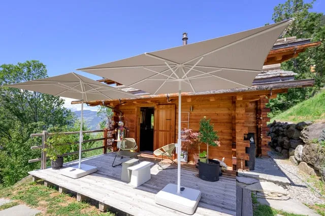 Chalet de 4.5 pièces à louer à Sarreyer, Valais