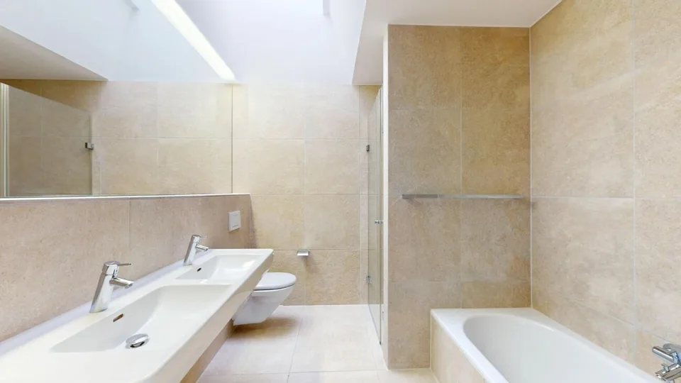 Garden apartment with row house character - stylish living in high-quality