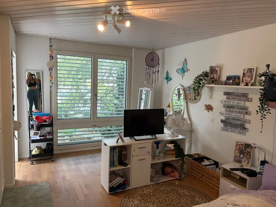Dreamy 5.5-room apartment with its own garden