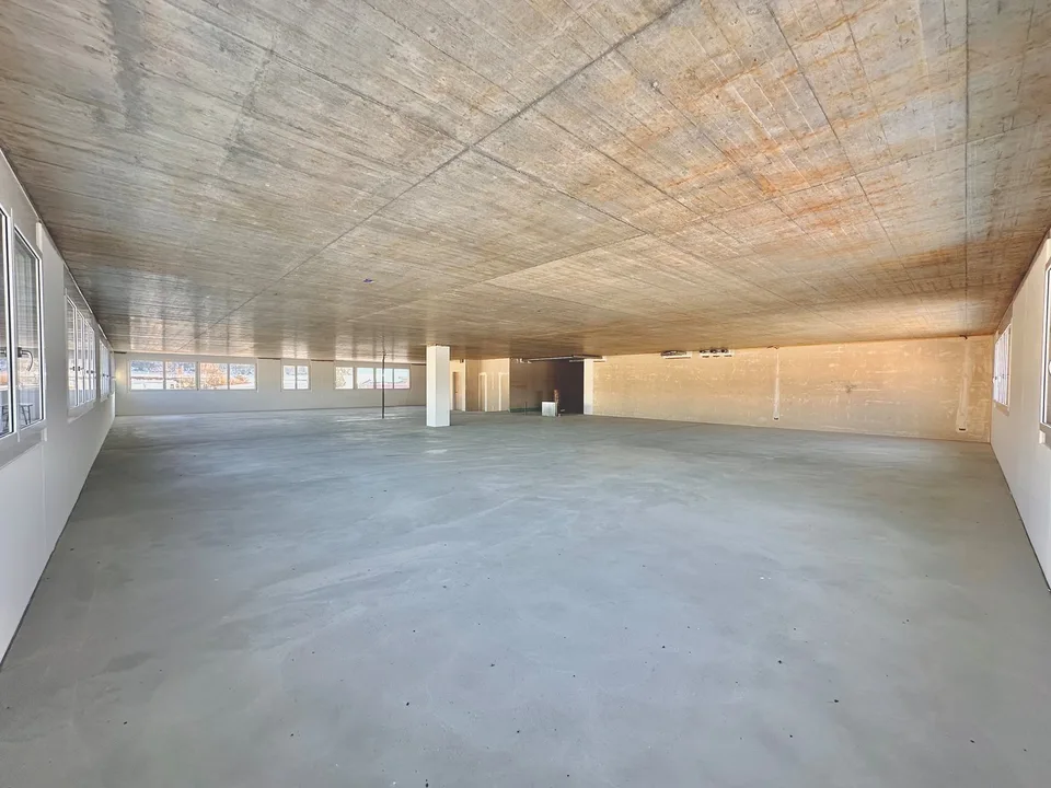 Espace de bureau exclusif dans le parc d'entreprises de Pfaffnau – 504 m²