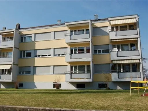 4 1/2-Zimmerwohnung, 1. Stock rechts