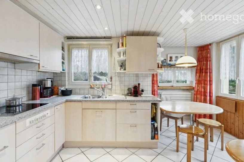 4.5-Zimmer-Doppelhaus mit grossem Garten in Brugg befristet