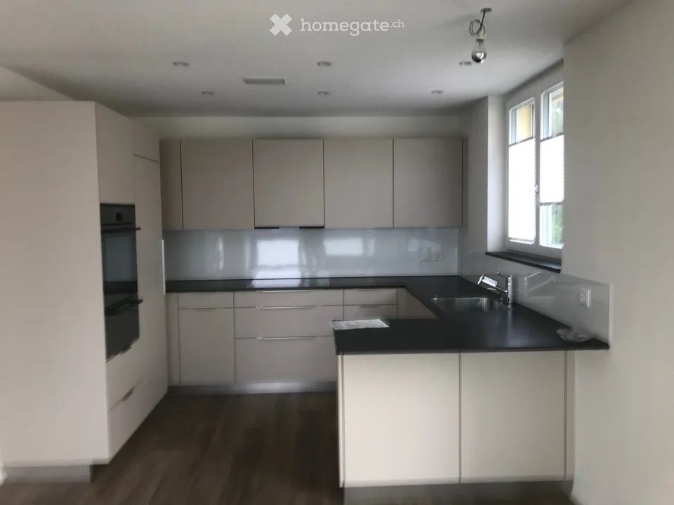 Moderne 4.5 Zimmer Wohnung in Balsthal