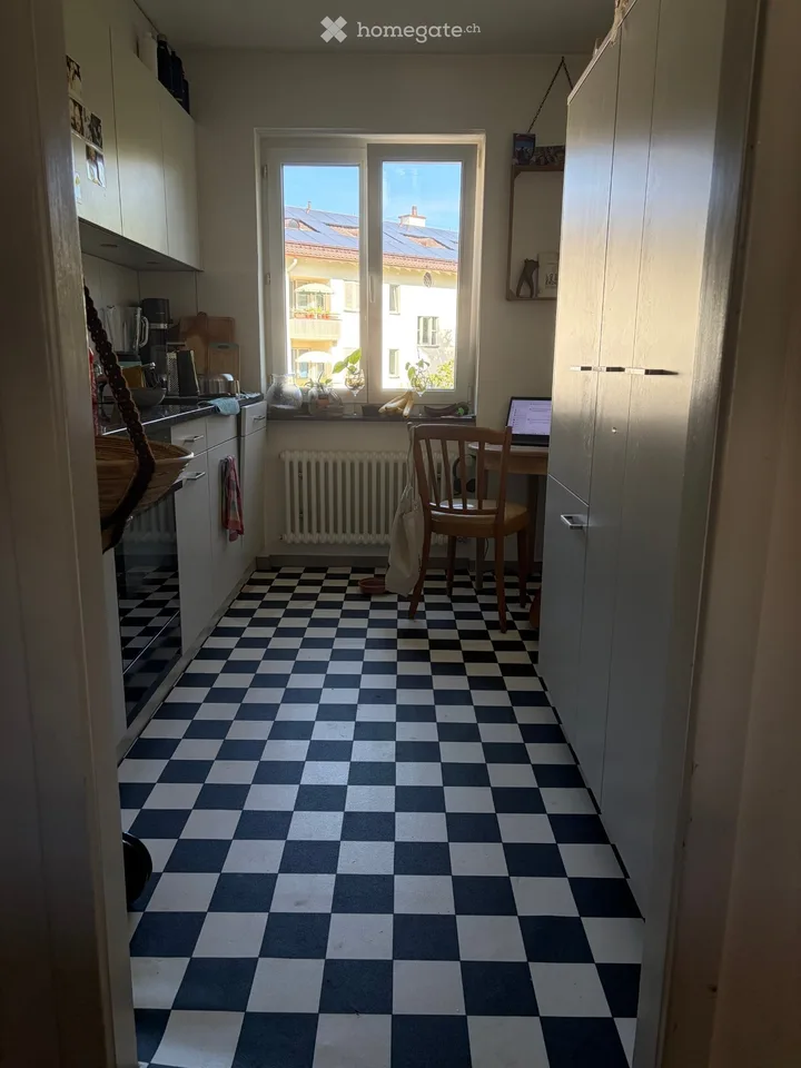 Wohnung am Albisirederplatz (Befristet)