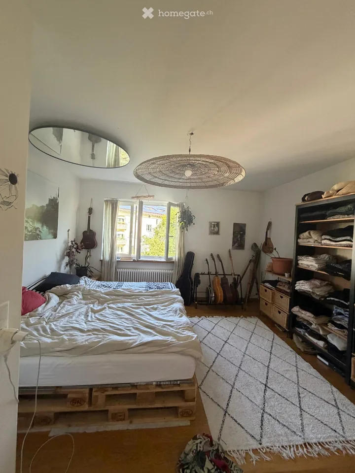 Wohnung am Albisirederplatz (Befristet)