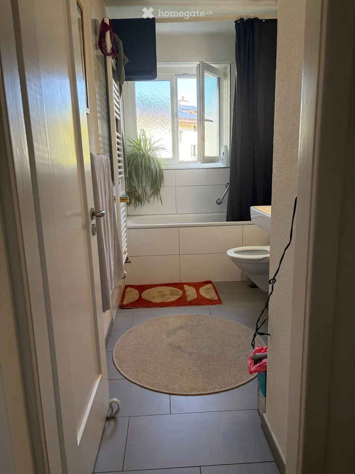 Wohnung am Albisirederplatz (Befristet)