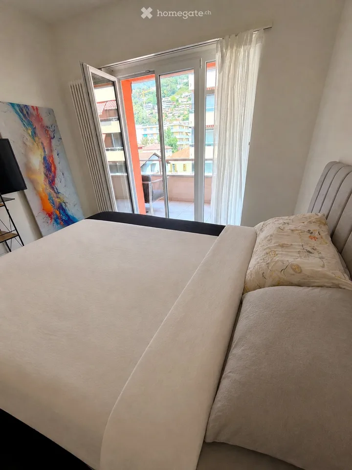 Wohnung mit 2.5 Zimmern und Balkon möbliert