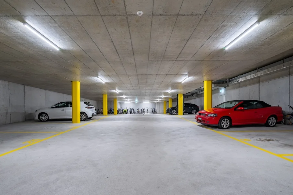 Einstellplatz in Tiefgarage zu vermieten