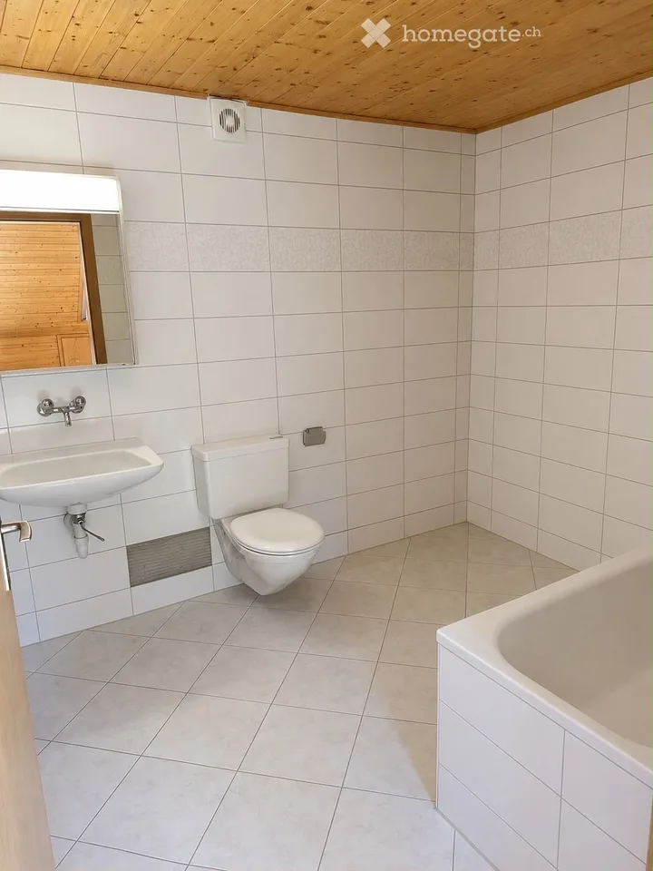 Appartamento di 4,5 locali con giardino a Eriswil BE