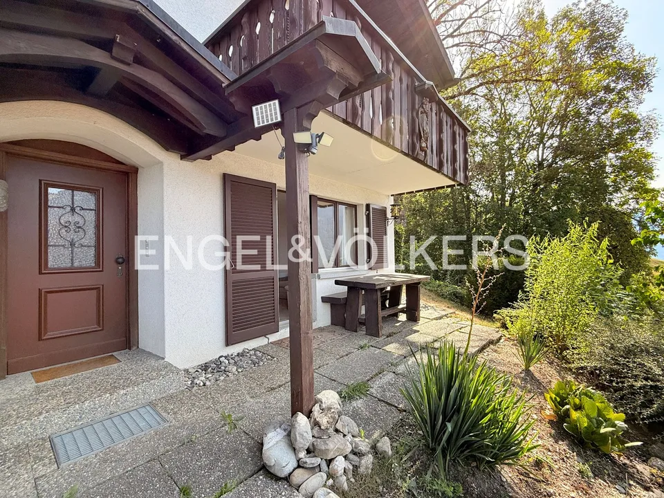 Casa unifamiliare "Lug ins Land"