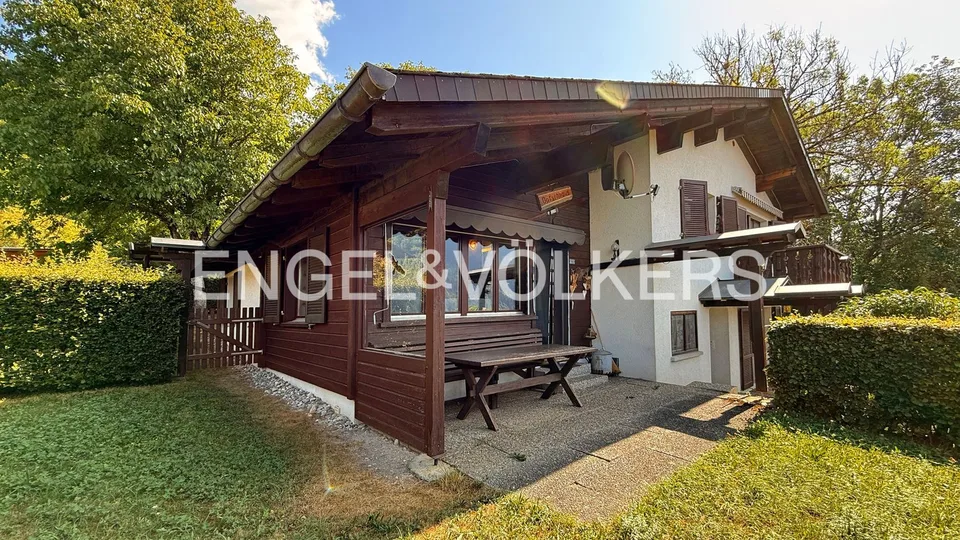 Casa unifamiliare "Lug ins Land"