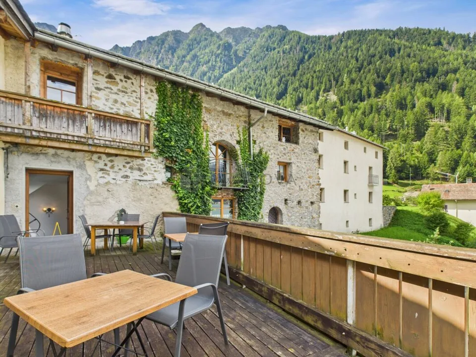 A special investment with a lake view