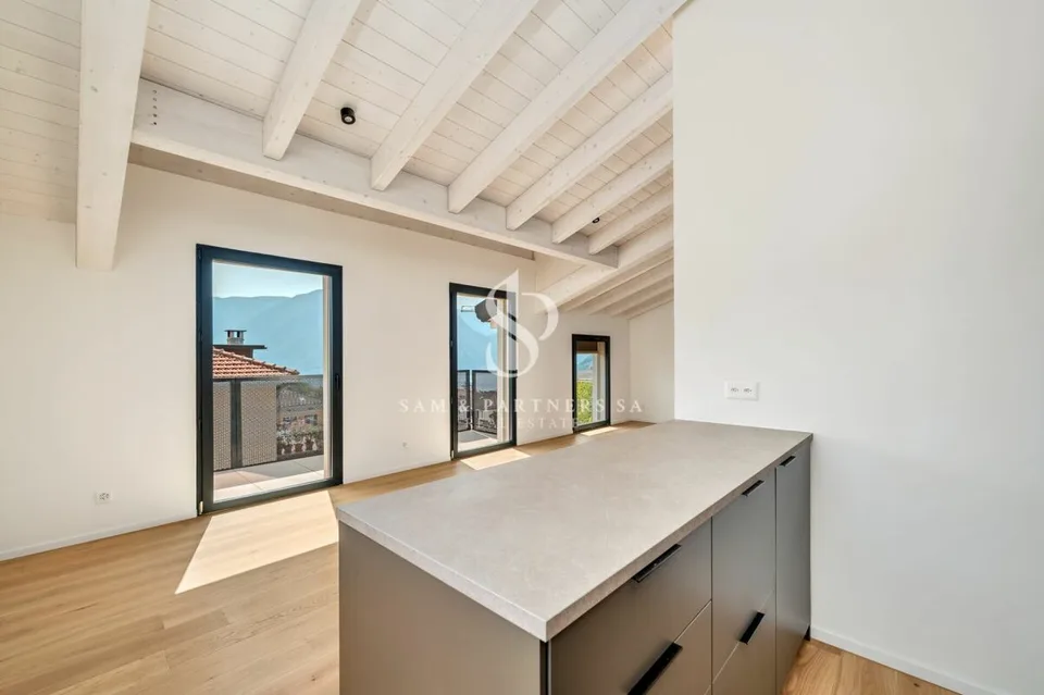 Moderne 3.5-Zimmer-Dachwohnung mit Seeblick Kopie