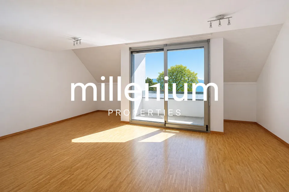 Prachtiges Duplex mit atemberaubendem Blick auf den See in Nyon