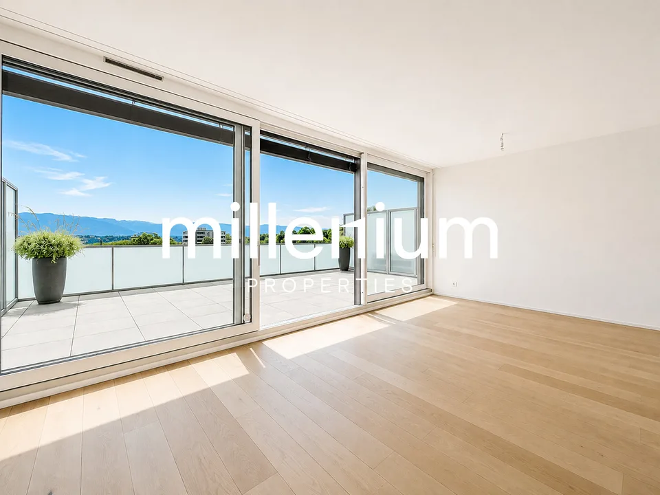 Superbe Dachgeschoß-Duplex mit Blick auf den Genfersee und die Mont-Blanc bei Chêne-Bougeries