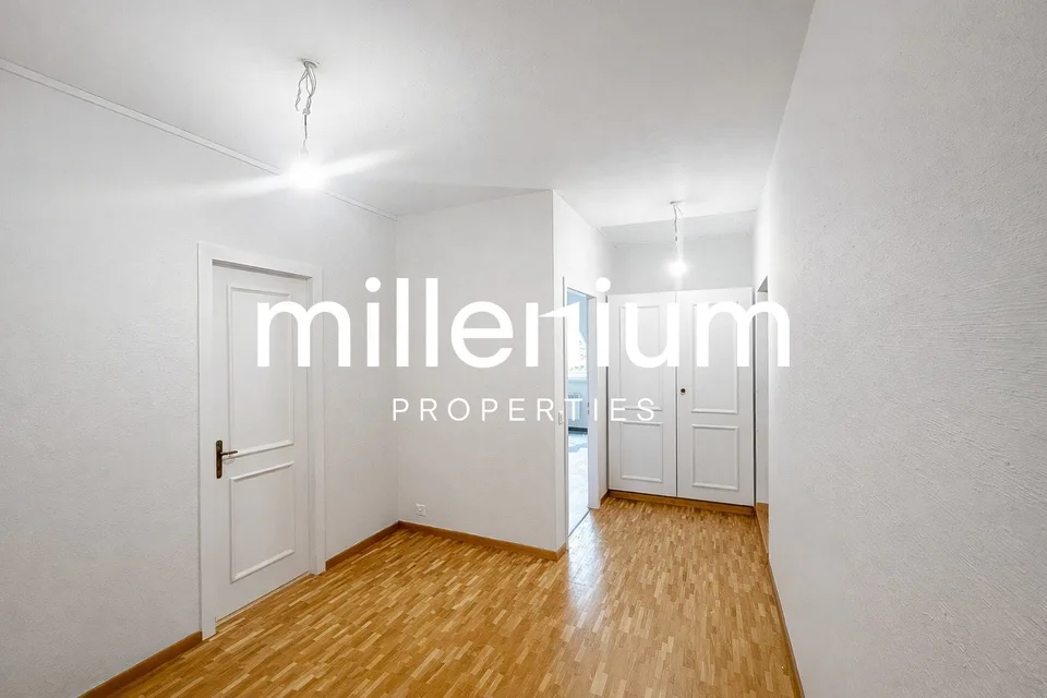 Exceptional Renovated 6-Room Duplex Penthouse in the Heart of Carouge