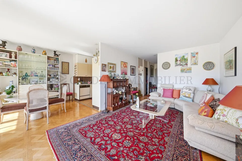 Exklusivität! Schönes 5-Zimmer-Apartment mit freier Sicht!