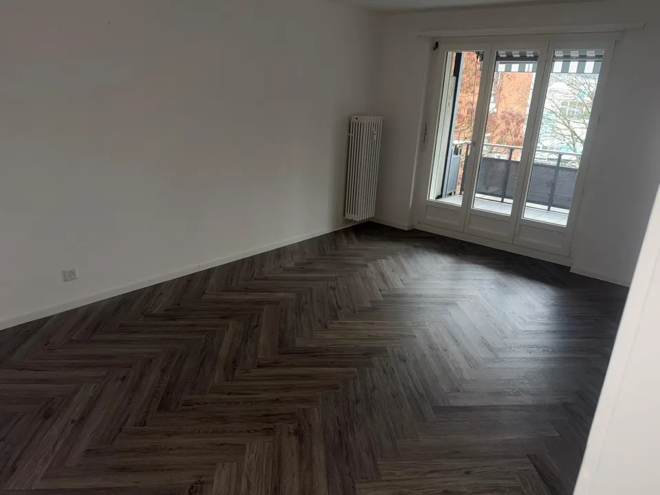 Neusanierte Wohnung zu vermieten