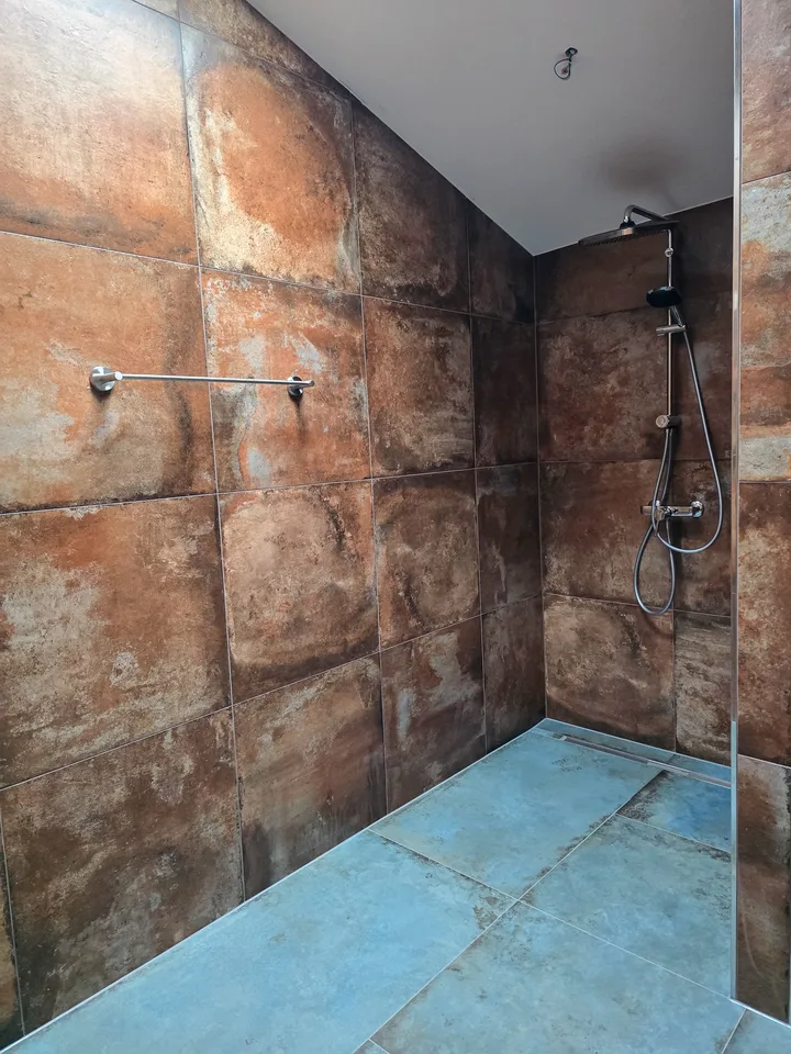 Charmante 2.5-Zimmer-Dachwohnung in Diessbach bei Büren