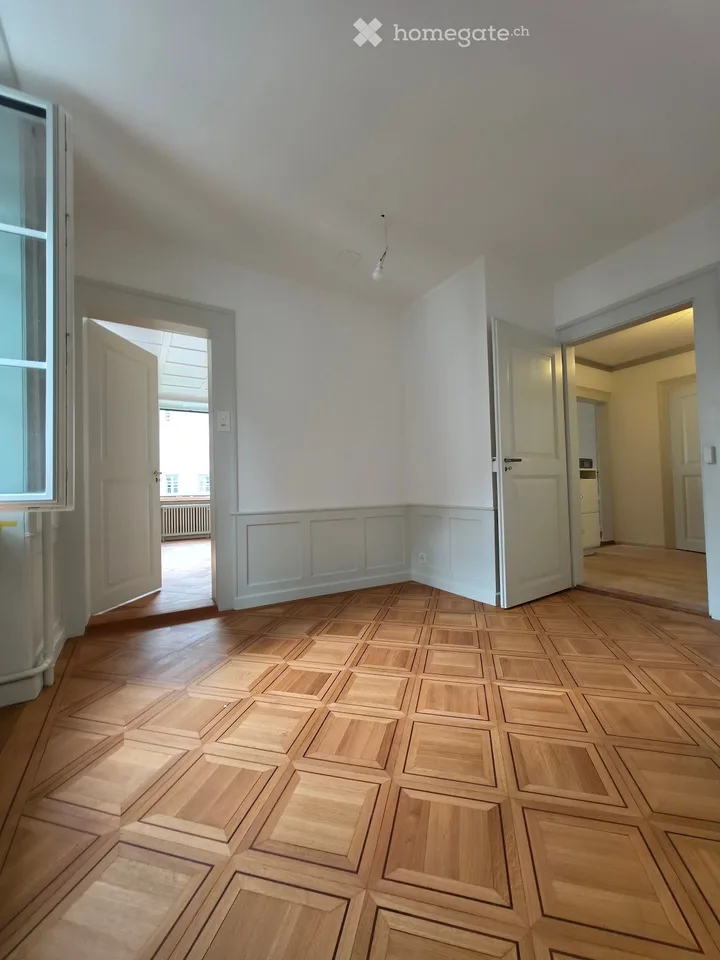 Charmante 3-Zimmer-Altbauwohnung an der Burgstrasse in Glarus