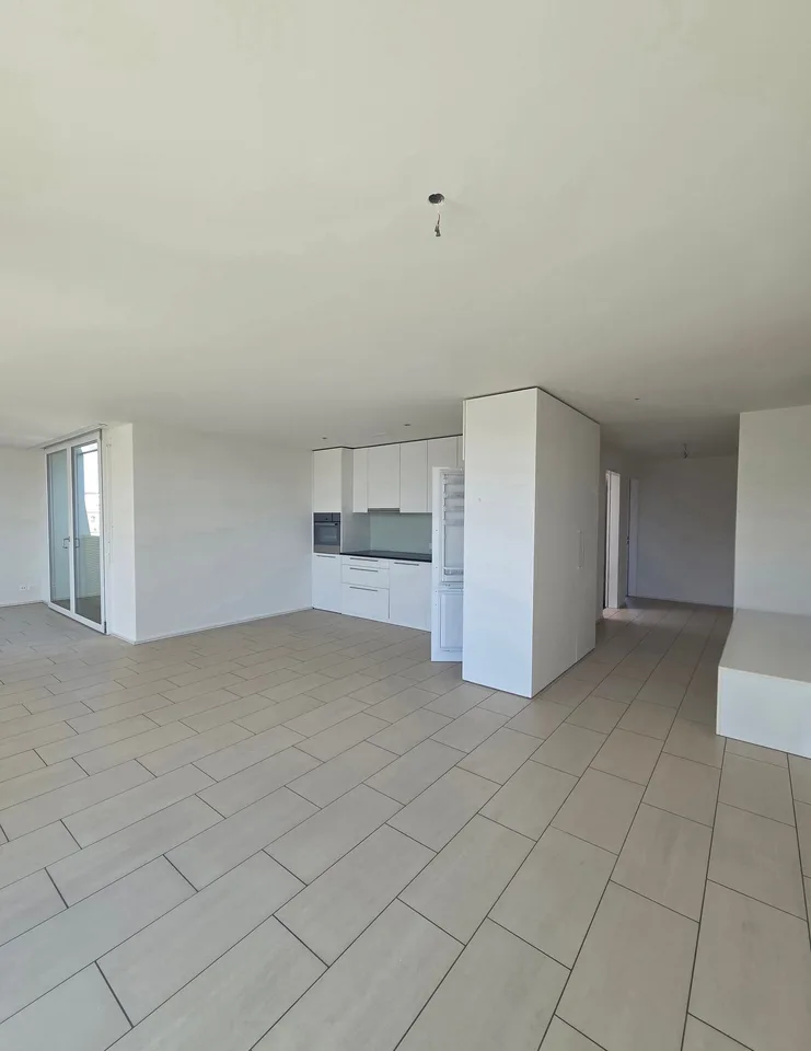 Appartement mansardé moderne de 3,5 pièces avec norme Minergie à Bülach