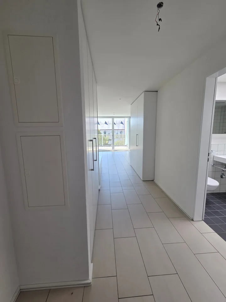 Appartement mansardé moderne de 3,5 pièces avec norme Minergie à Bülach