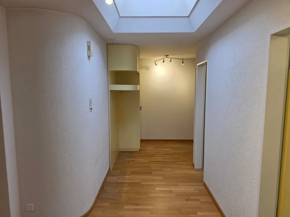 Bel appartement de 4,5 pièces en mansarde à Gossau - situé dans un endroit calme et central
