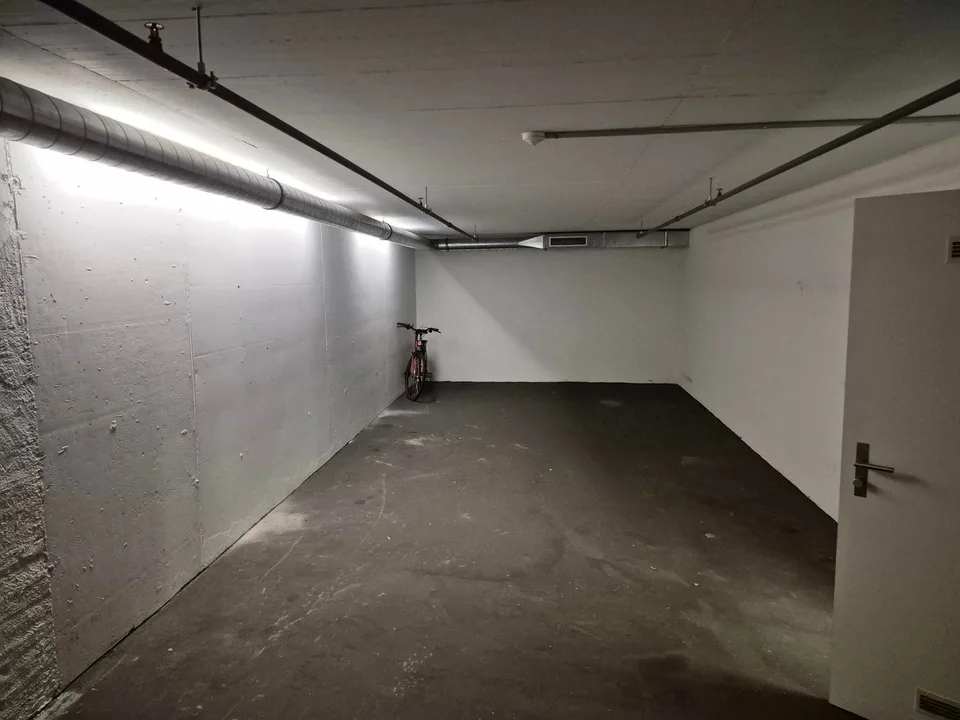 51m² Locale di stoccaggio/seminterrato - Centrale a Baden