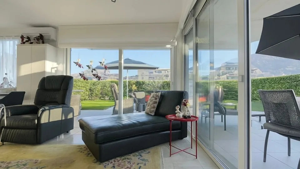 Appartamento 3,5 locali con ampia terrazza e giardino