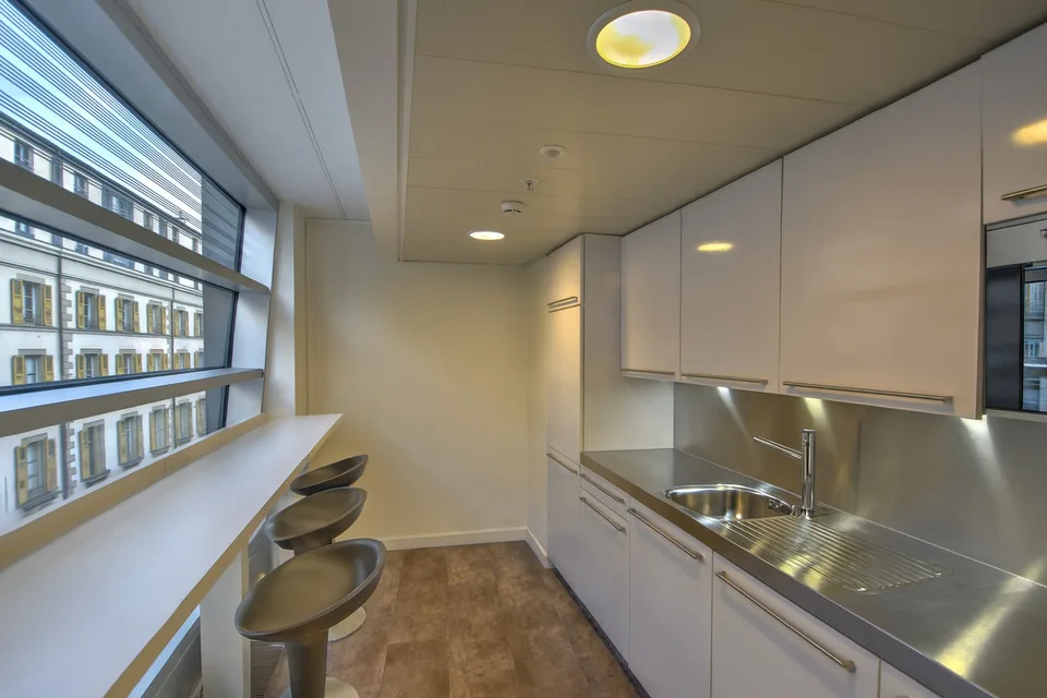 Bureaux d'environ 300 m² à louer - Rue du Rhône, Genève